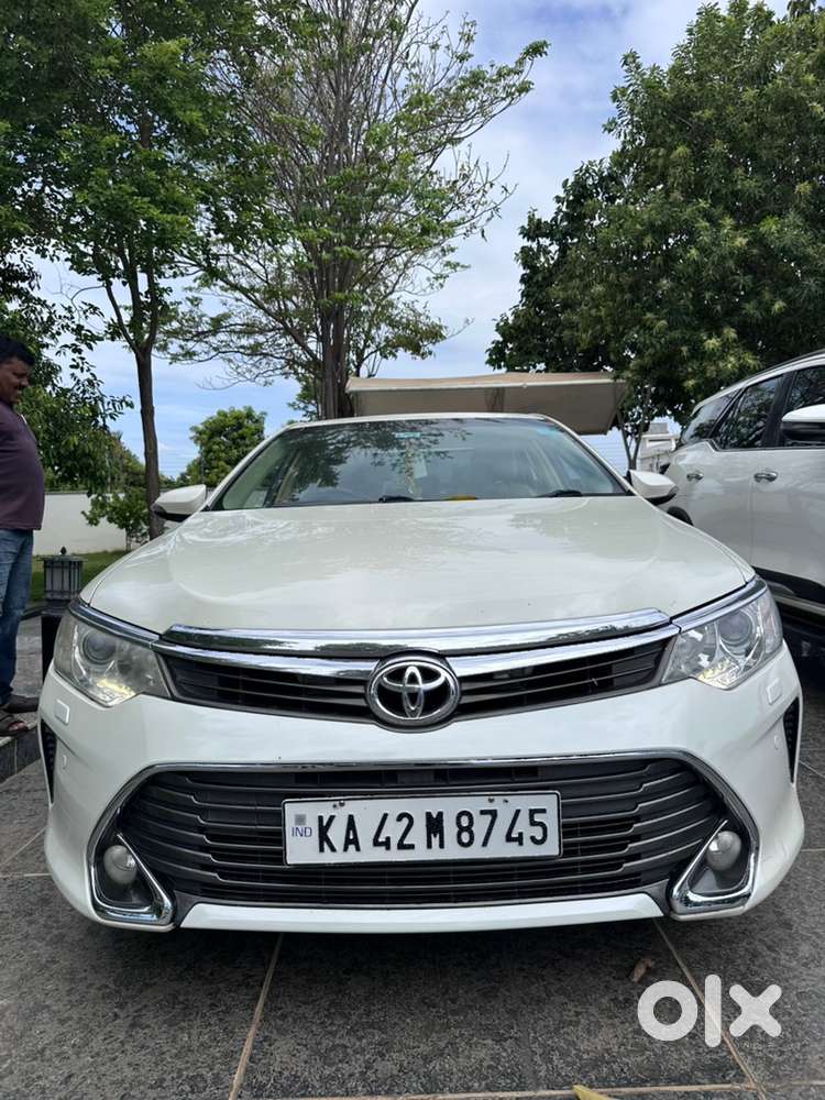 Toyota Camry Petrol 2017