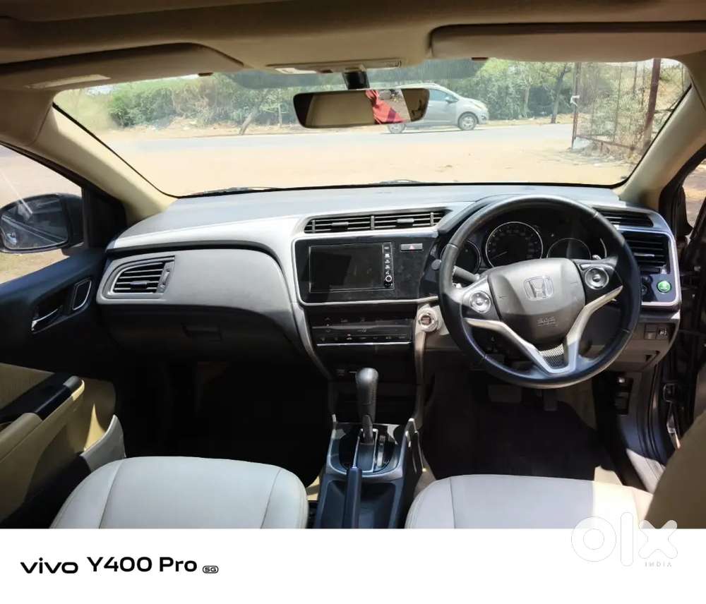 Honda City 2019 Petrol Amt Top End Varient Just 69350 Km Driven