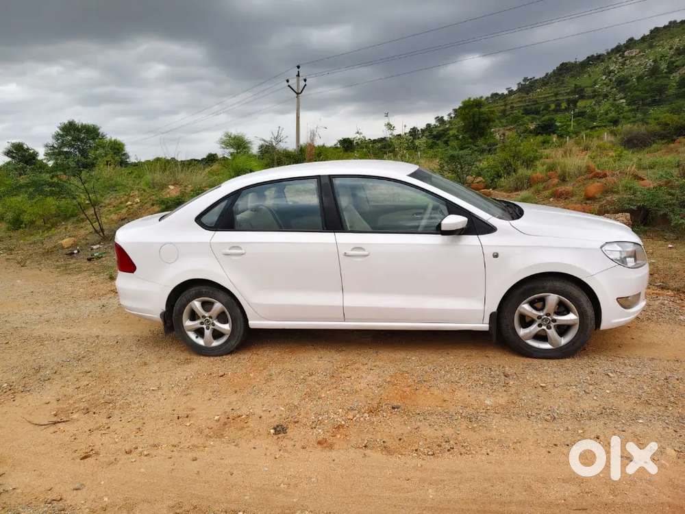 Skoda Rapid Elegance 1.6 Tdi Top Model,disel, Family Used Car