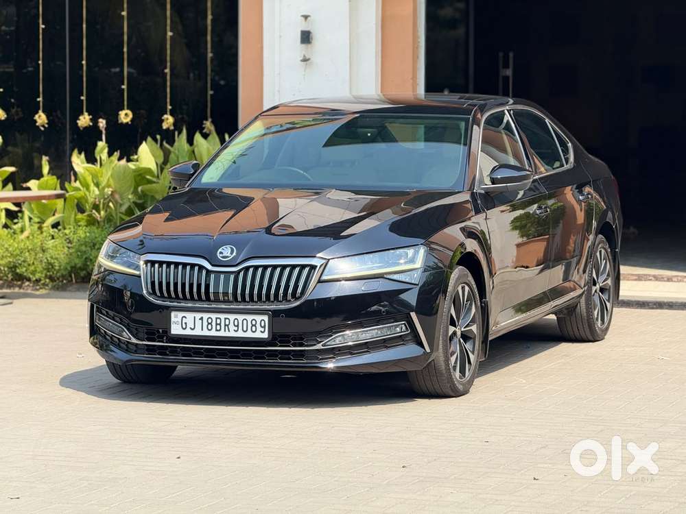Skoda Superb 2.0 L&k Tsi At, 2022, Petrol
