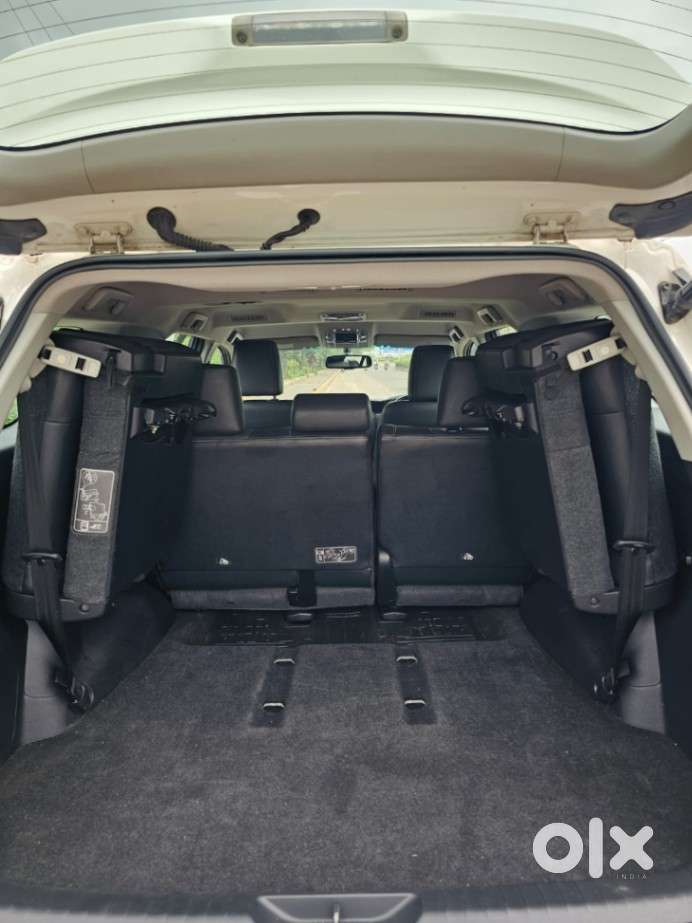 Toyota Fortuner 4x2 At 2.7 Petrol, 2022, Petrol