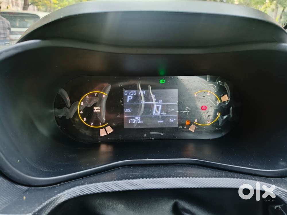 Tata Curvv Pure Plus S 1.2 Revotron Petrol 6mt, 2025, Petrol
