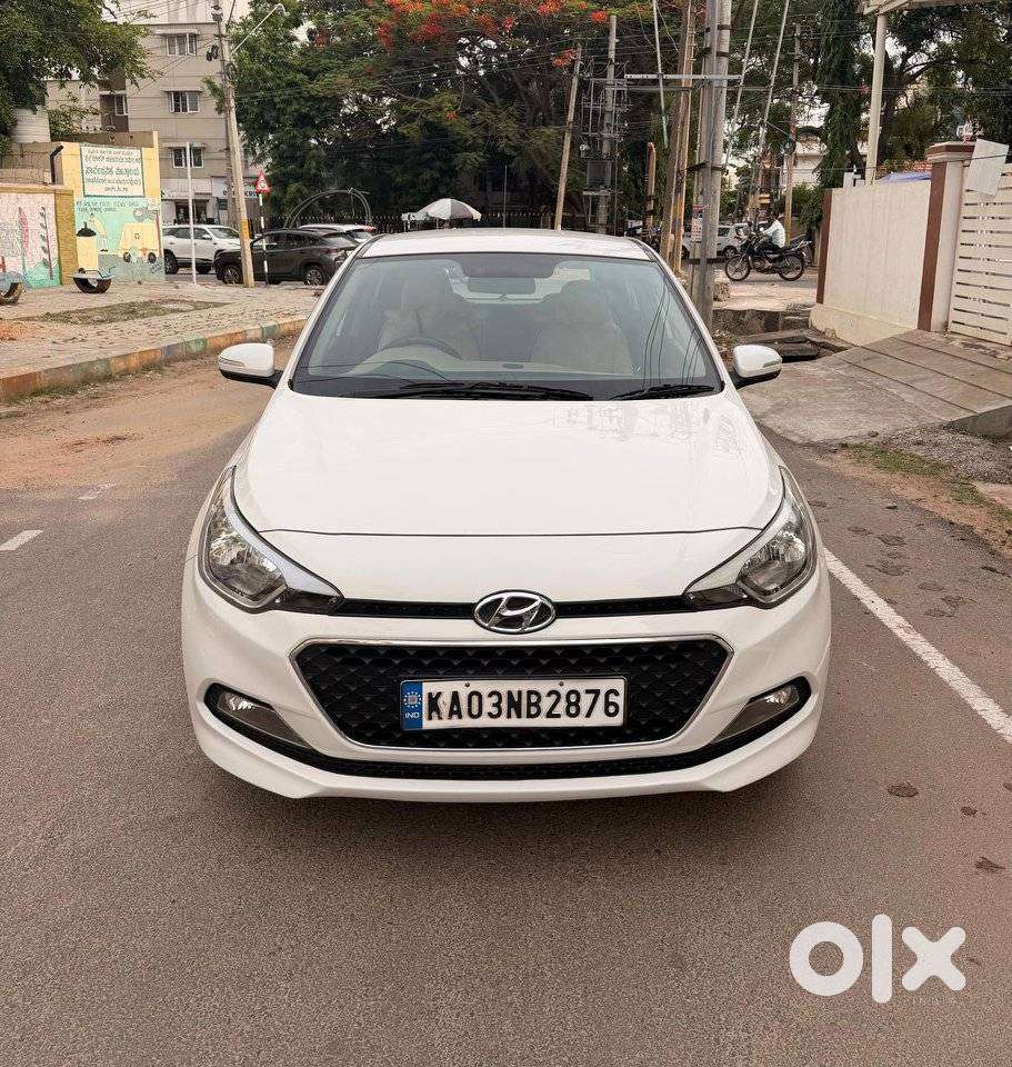 Hyundai I20 Sportz 1.2 Bs-iv, 2017, Petrol