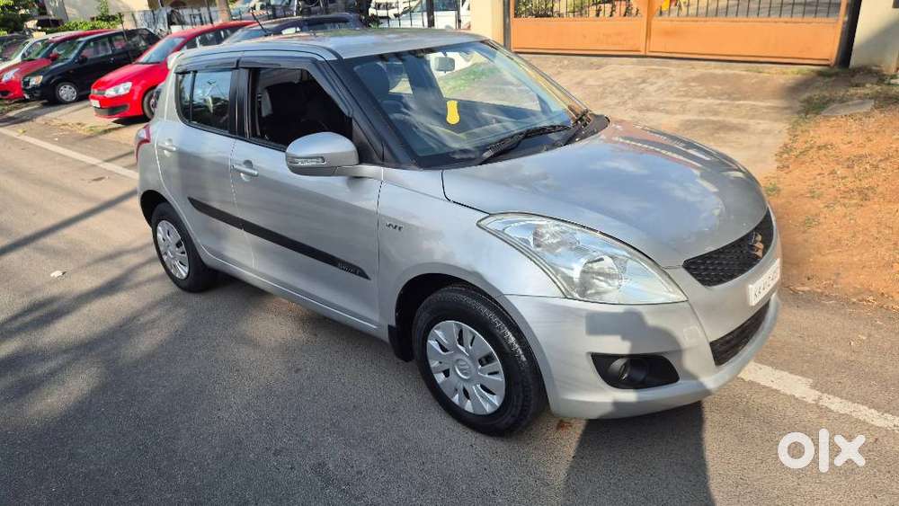 Maruti Suzuki Swift 1.2 Vxi (o), 2014, Petrol
