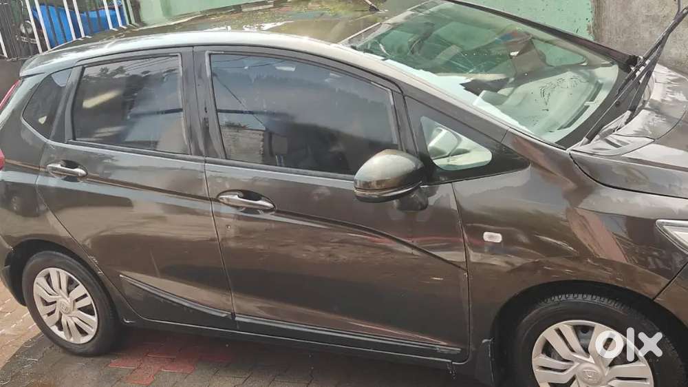 Honda Jazz 2016 Petrol 83000 Km Driven