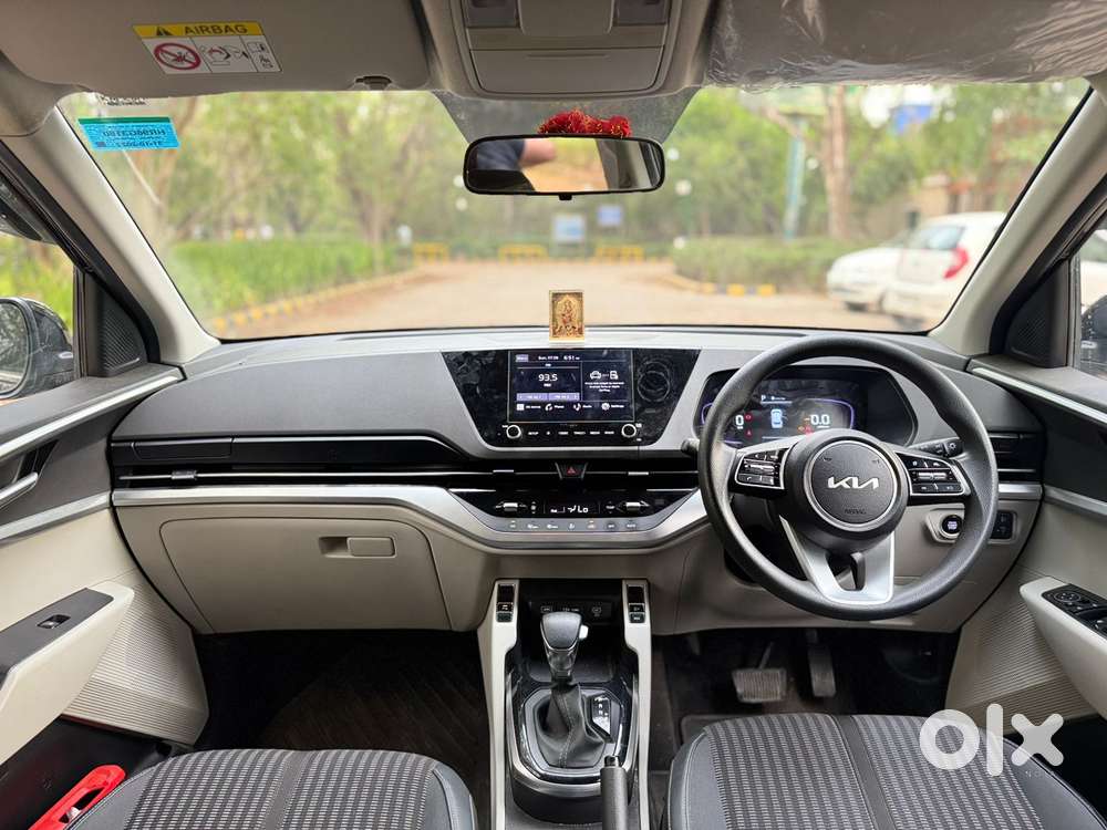 Kia Carens 1.4 Prestige Plus Turbo Dct 7 Str, 2022, Petrol