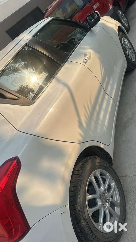 Maruti Suzuki Swift 2023 Petrol Well Maintained