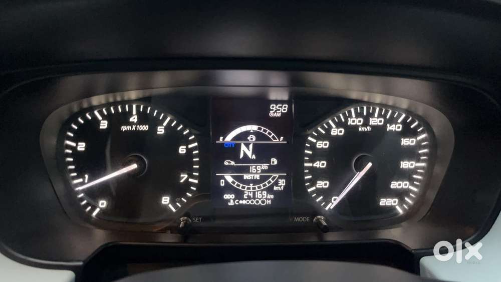 Tata Punch Accomplished Amt, 2023, Petrol