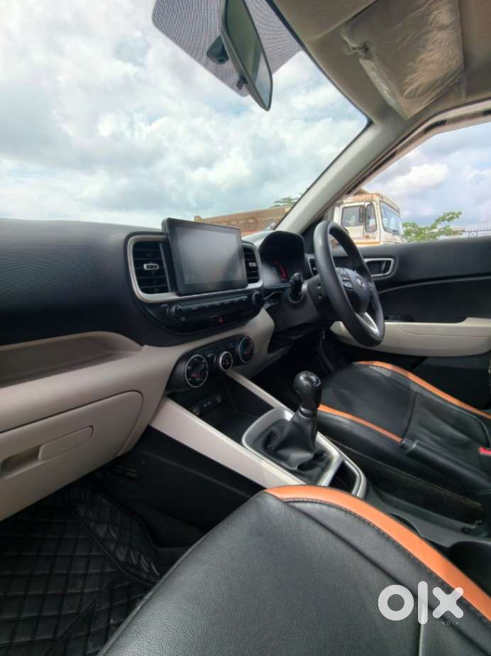Hyundai Venue S Mt 1.2 Kappa, 2023, Petrol