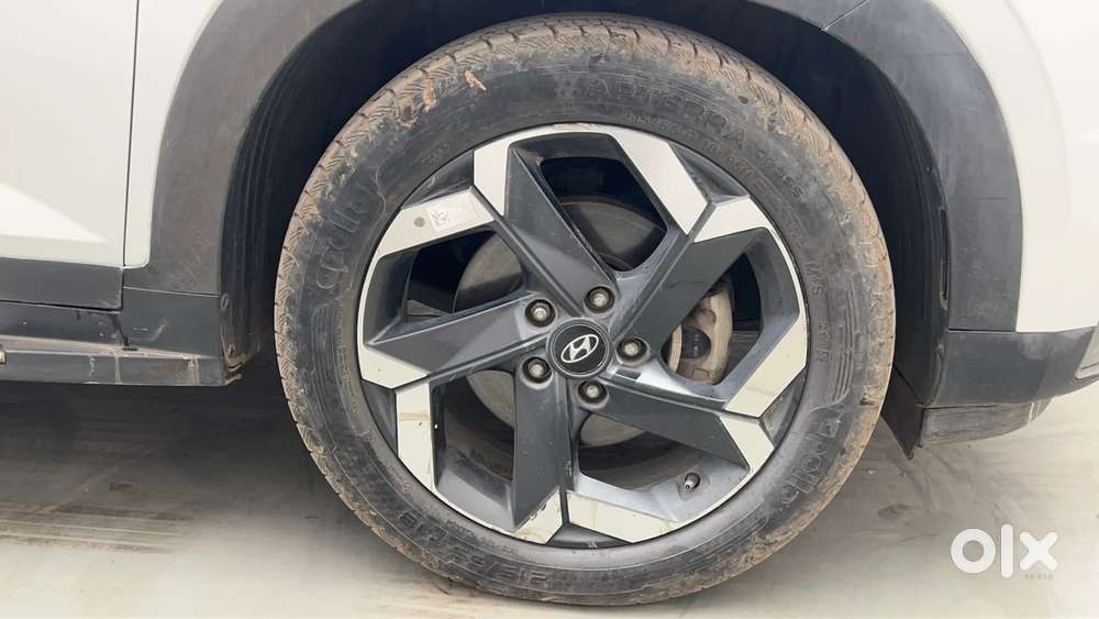 Hyundai Alcazar 2.0 Platinum (o) Petrol At 7 Str, 2021, Petrol