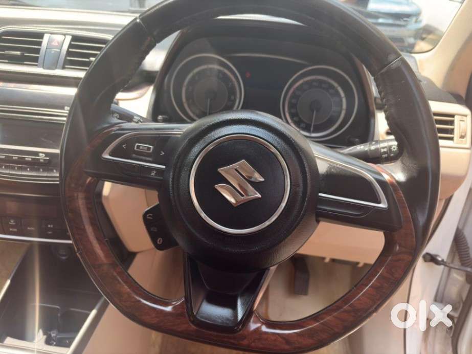 Maruti Suzuki Dzire 1.2 Zxi Plus Amt, 2018, Petrol