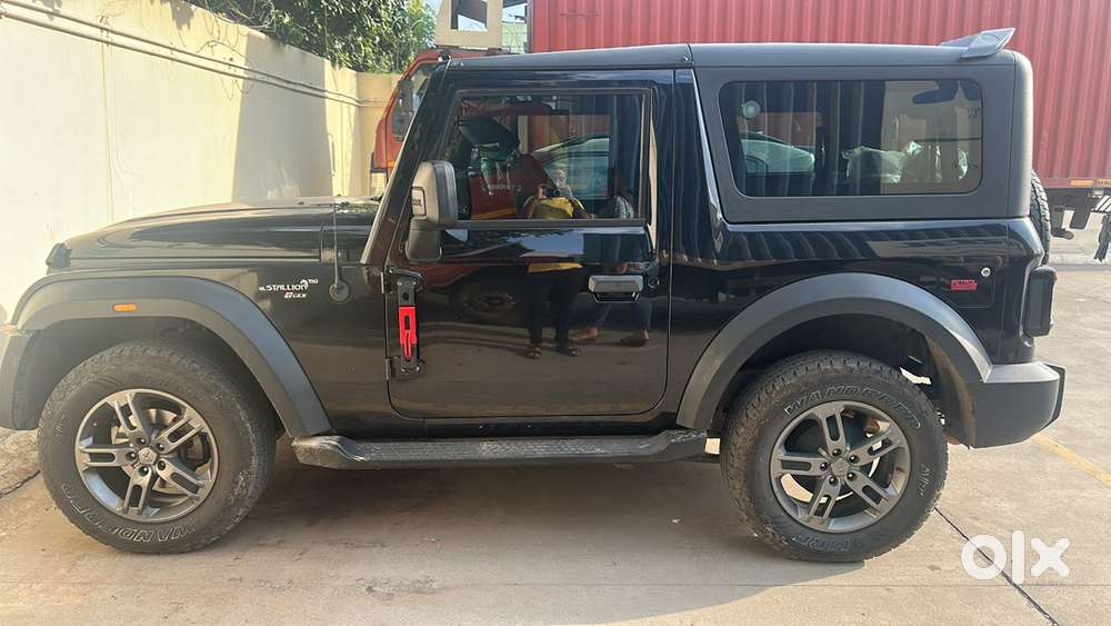 Mahindra Thar Petrol 2024