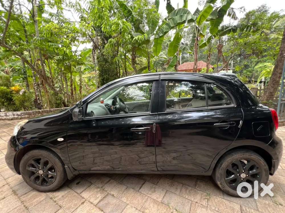 Nissan Micra Xv Cvt 2014 Petrol Well Maintained