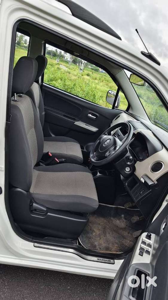 Maruti Suzuki Wagon R Lxi Optional, 2015, Petrol