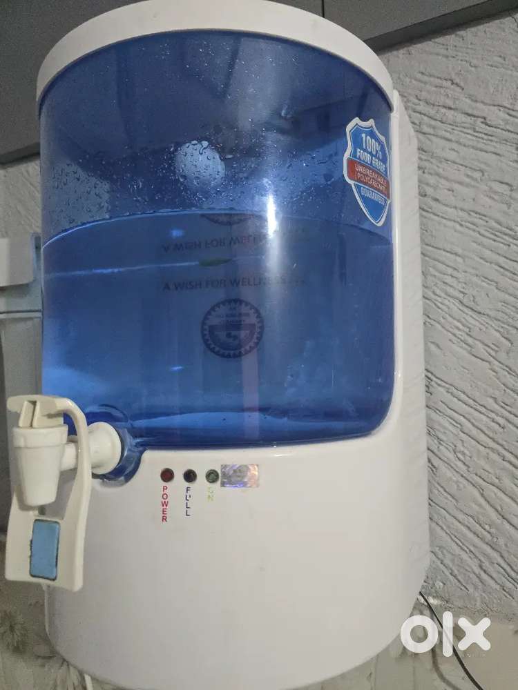 R.0. water purifier in working condition