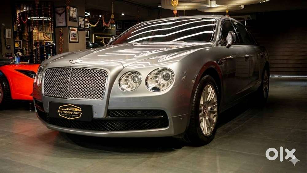 Bentley Flying Spur V8, 2017, Petrol