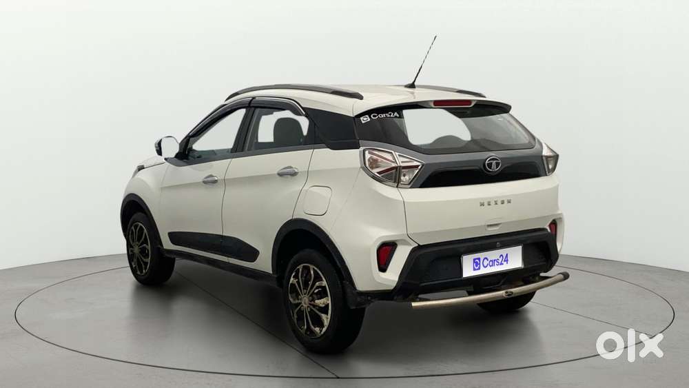 Tata Nexon 1.2 Revotron Xma Amt, 2022, Petrol