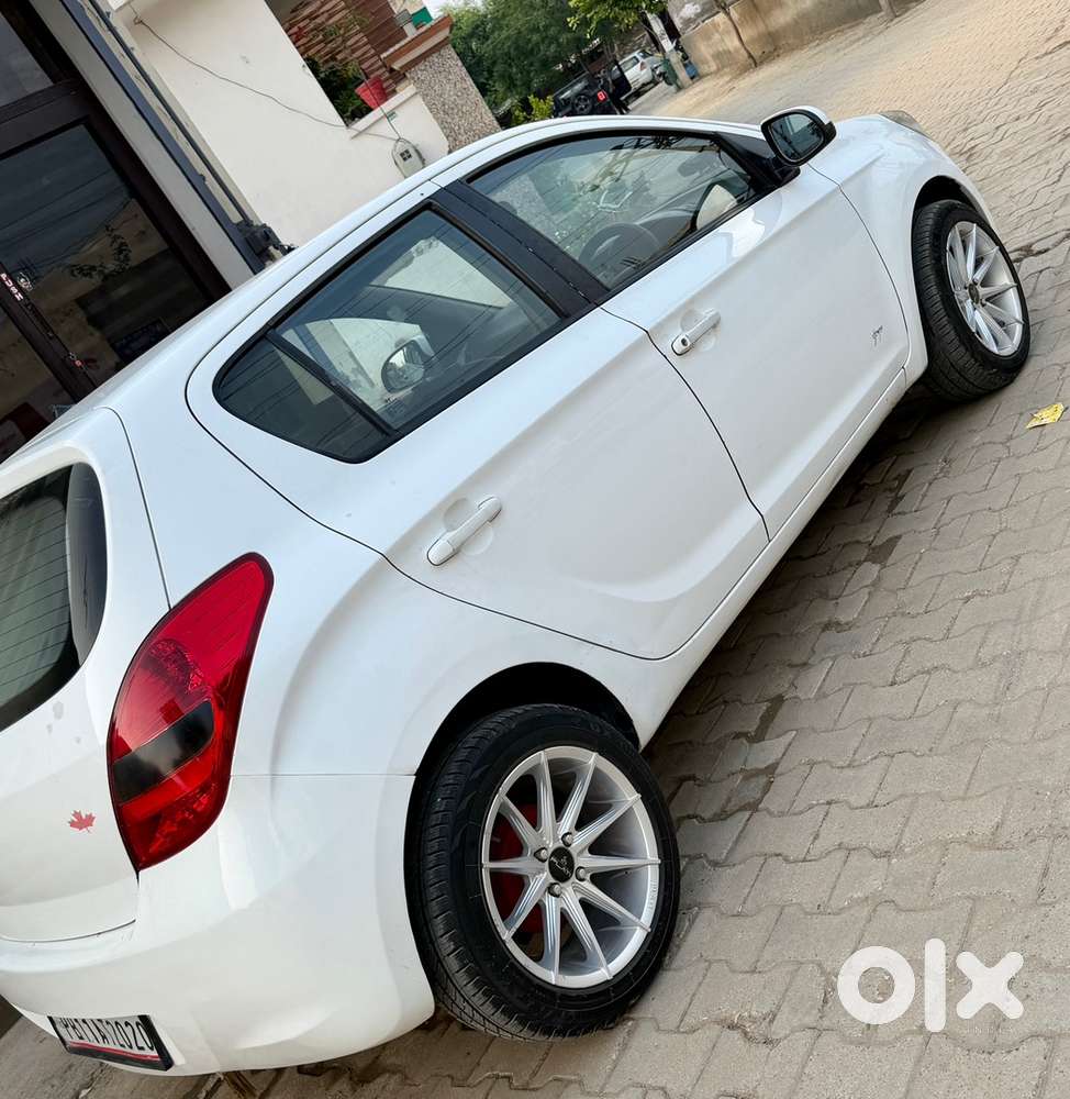 Hyundai I20 Sportz Diesel Manual 2011