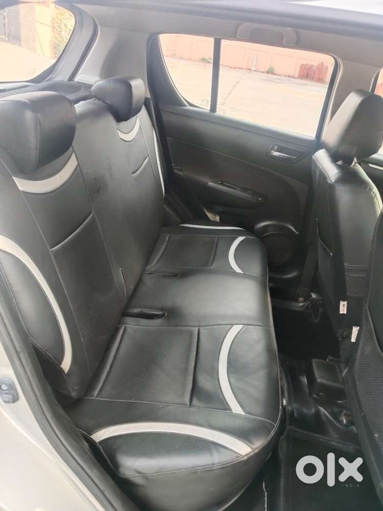Maruti Suzuki Swift Vxi + Manual, 2013, Petrol