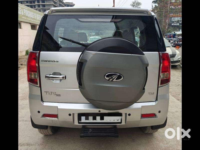 Mahindra Tuv 300 T10, 2018, Diesel