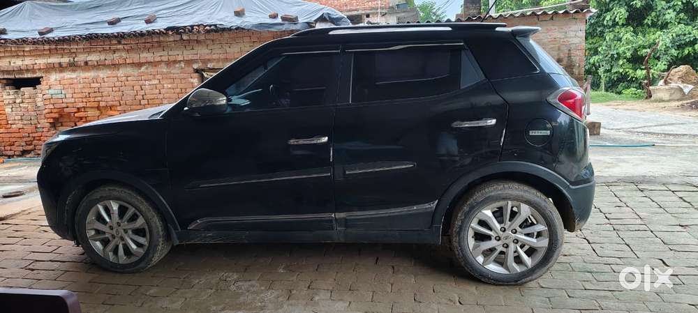 Mahindra Xuv300 W8, 2021, Petrol