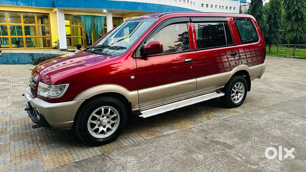 Chevrolet Tavera Lt 9 Str Bs Iv, 2012, Diesel