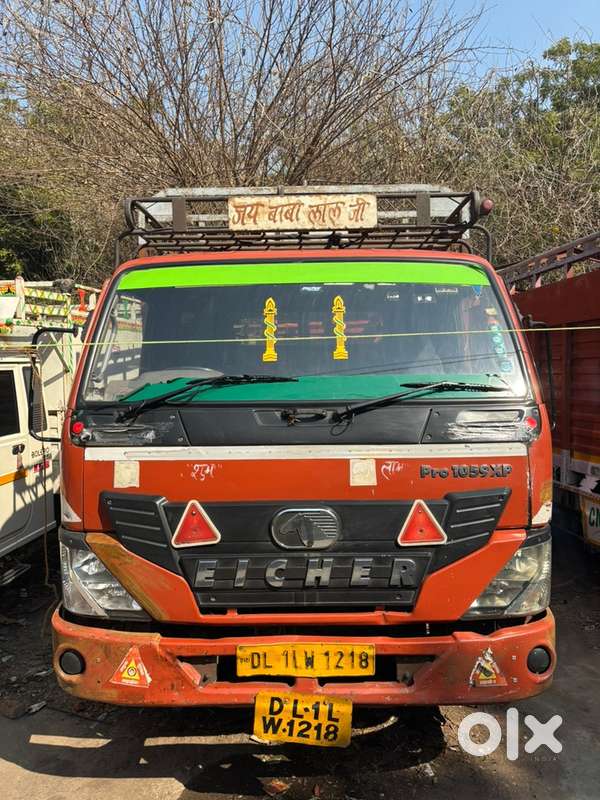 Eicher 1059 diesal 2015 model 14 feet