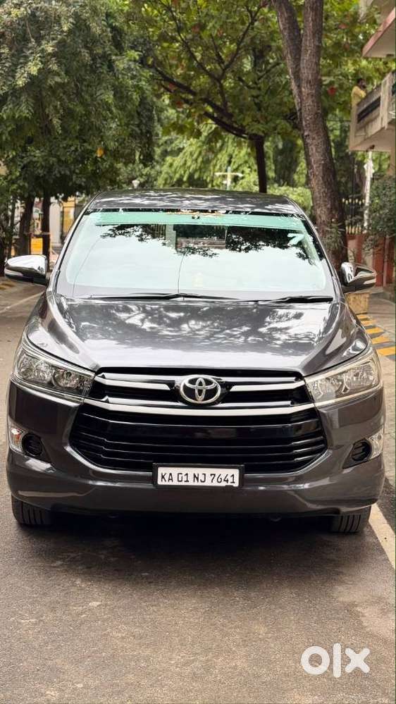 Toyota Innova Crysta 2.4 G Mt, 2016, Diesel