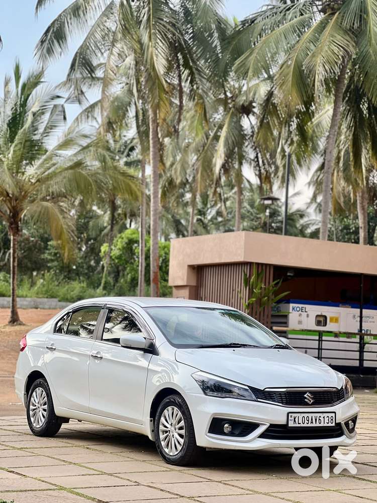 Maruti Suzuki Ciaz Alpha 1.5 At, 2022, Petrol