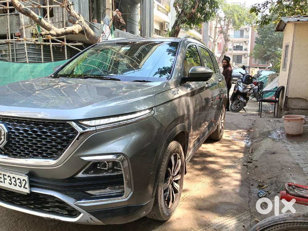 Mg Hector 1.5 Smart Petrol Hybrid Manual. Silver Colour.