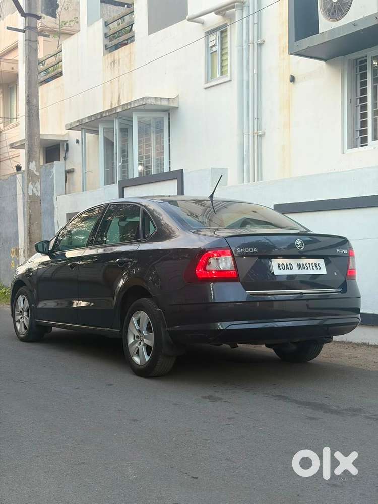 Skoda Rapid 1.0 Style At, 2017, Diesel