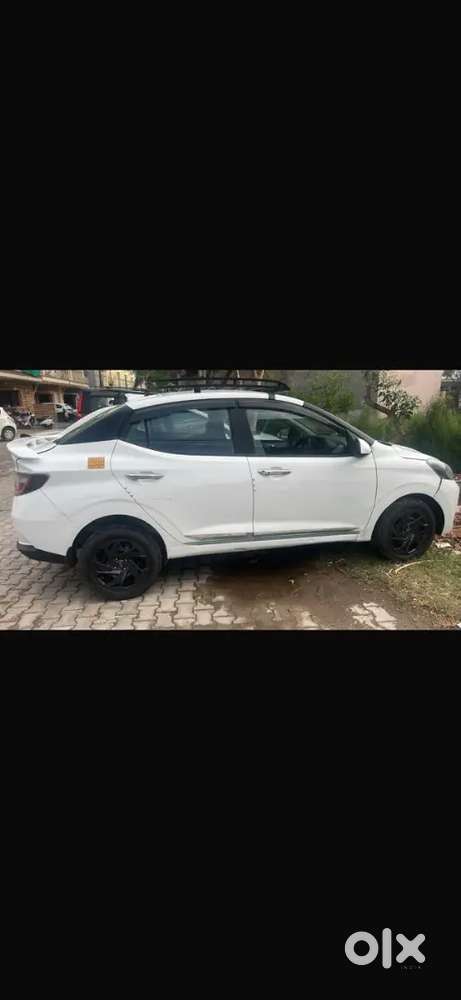Hyundai Aura Petrol 2024