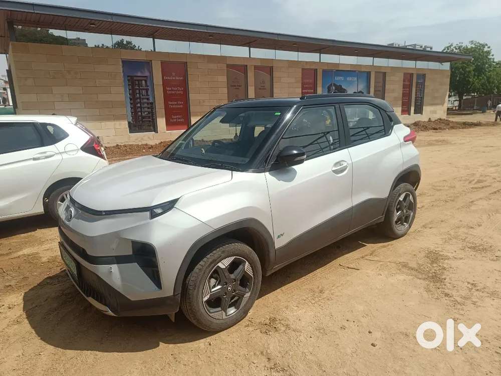 Tata Punch Ev 2025 Electric 25000 Km Driven Only.