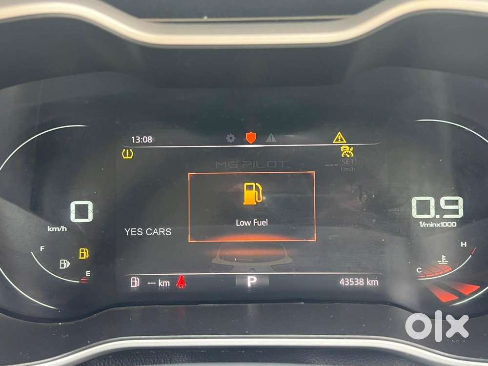 Mg Astor 1.5 Savvy Cvt S Red, 2022, Petrol