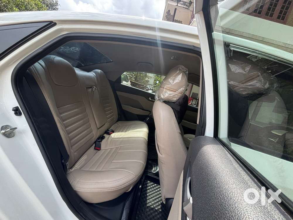 Hyundai Verna 1.5 S+2022 Model