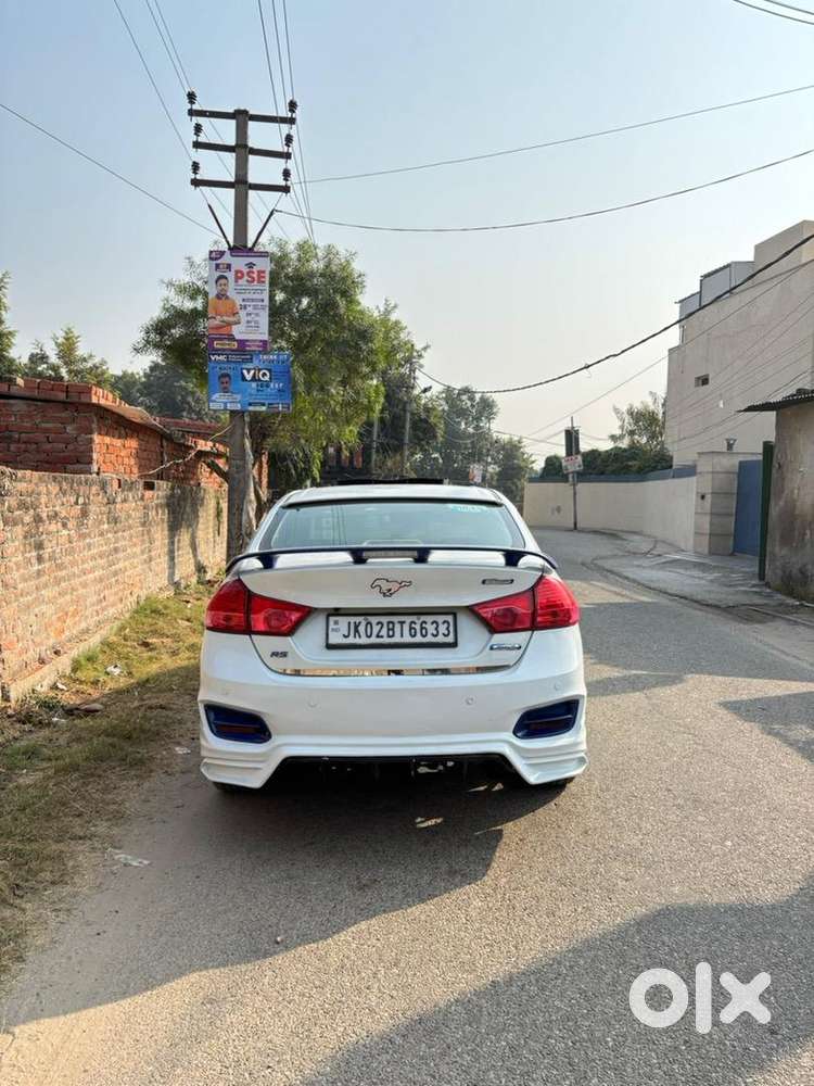 Maruti Suzuki Ciaz 2017 Diesel Well Maintained