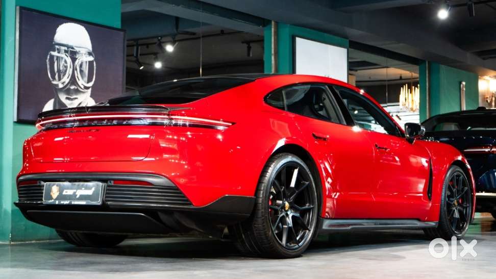 Porsche Taycan Gts, 2023, Electric