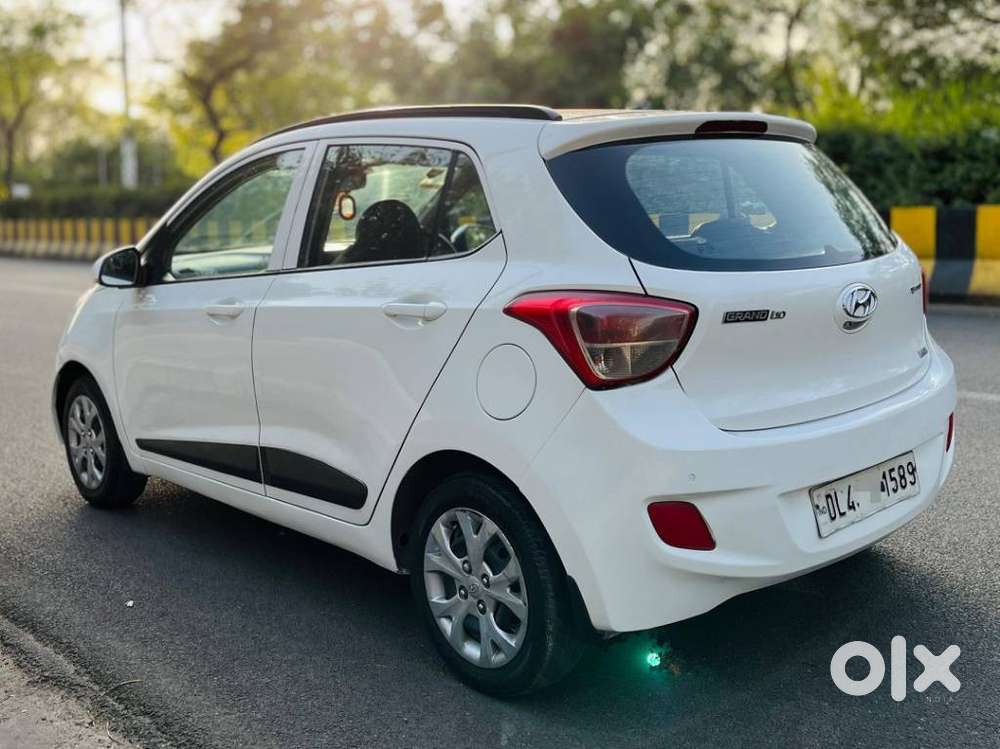 Hyundai Grand I10 Sportz Edition, 2016, Cng & Hybrids