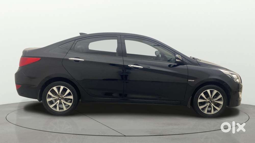Hyundai Verna [2015-2018] Fluidic 4s 1.6 Vtvt Sx, 2016, Petrol