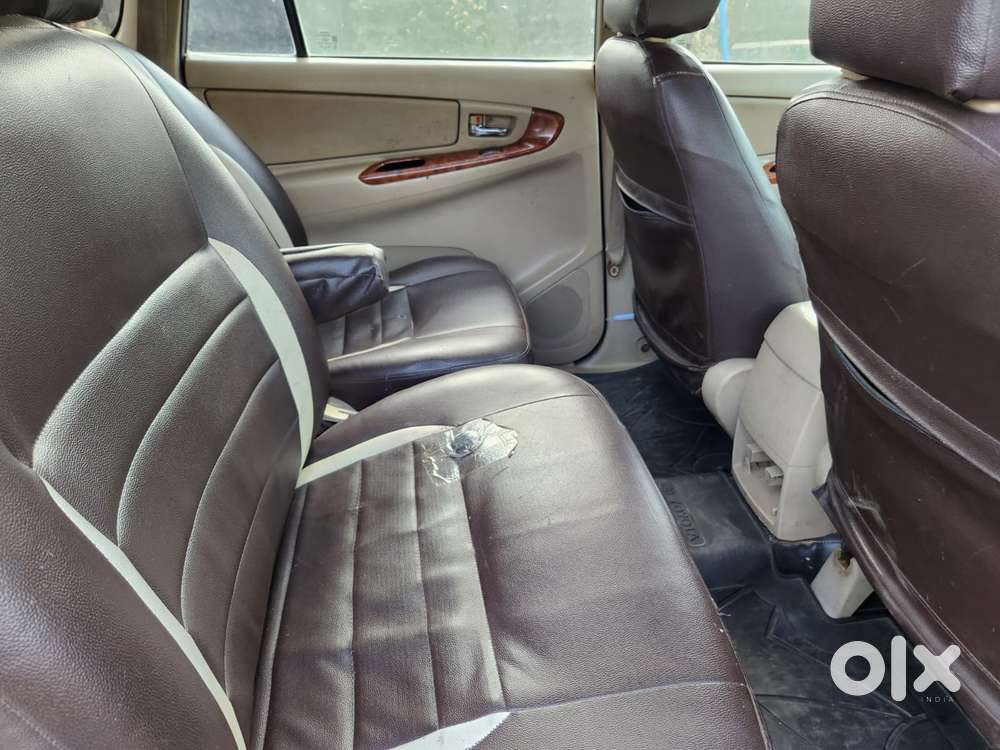 Toyota Innova 2.5 G (diesel) 8 Seater, 2008, Diesel