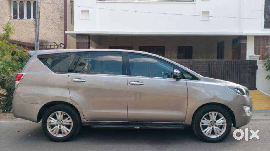 Toyota Innova Crysta 2.8z Automatic, 2020, Diesel