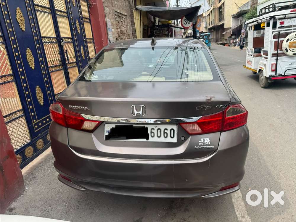 Honda City 2015 Petrol Well Maintained