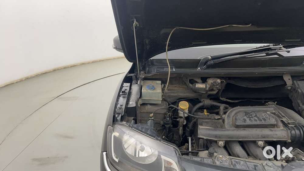 Renault Kwid 2019-ongoing 1.0 Rxt Amt (o), 2018, Petrol