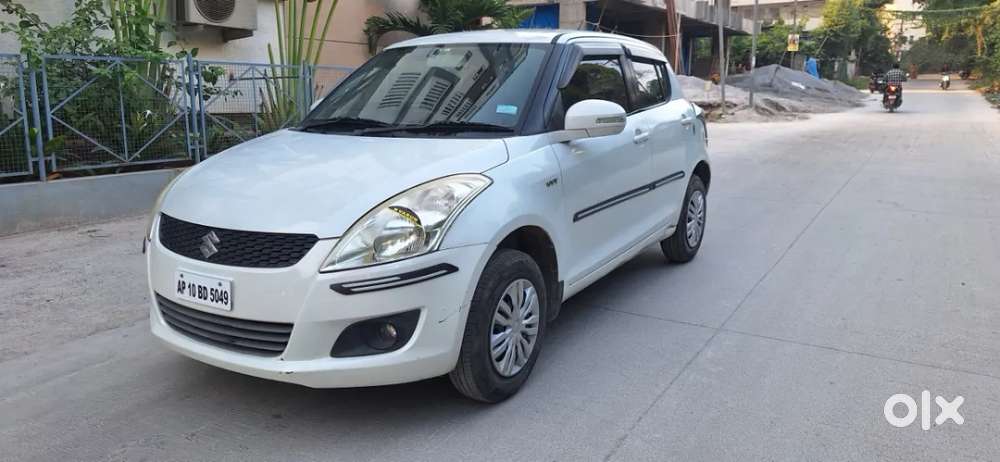 Maruti Suzuki Swift Vxi, 2013, Petrol