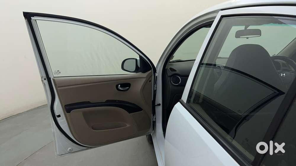 Hyundai I10 Sportz 1.2 Automatic Kappa2, 2012, Petrol