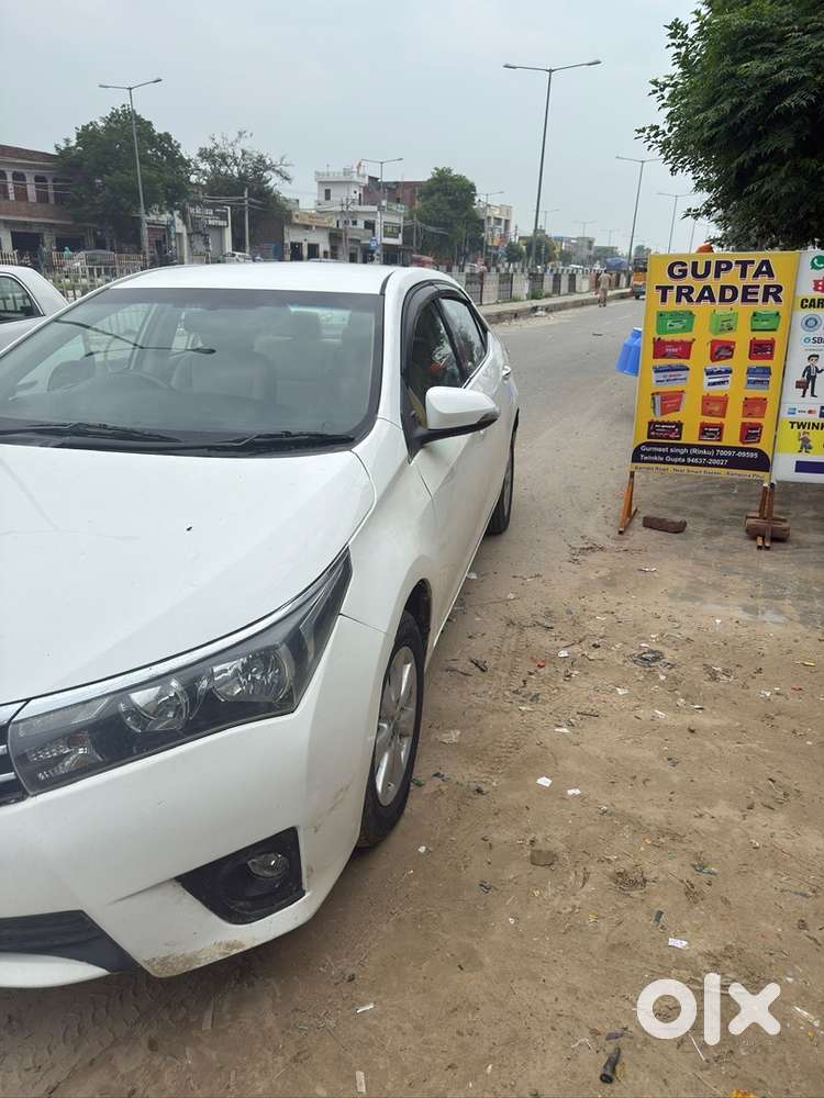 Toyota Corolla Altis 2015 Diesel