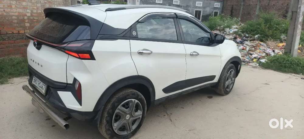 Tata Nexon Petrol 2024 Sunruff