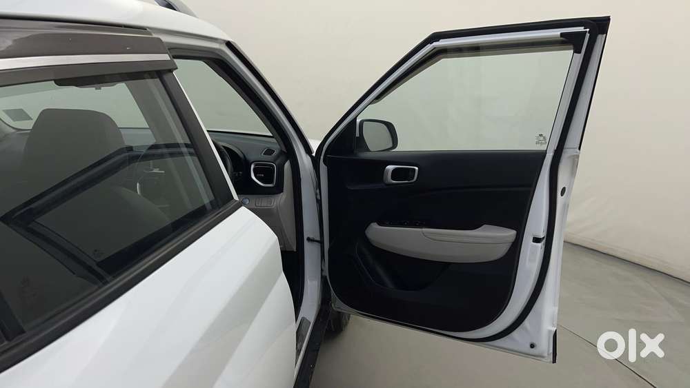 Hyundai Venue 1.0 Sx (o) Turbo Imt, 2023, Petrol