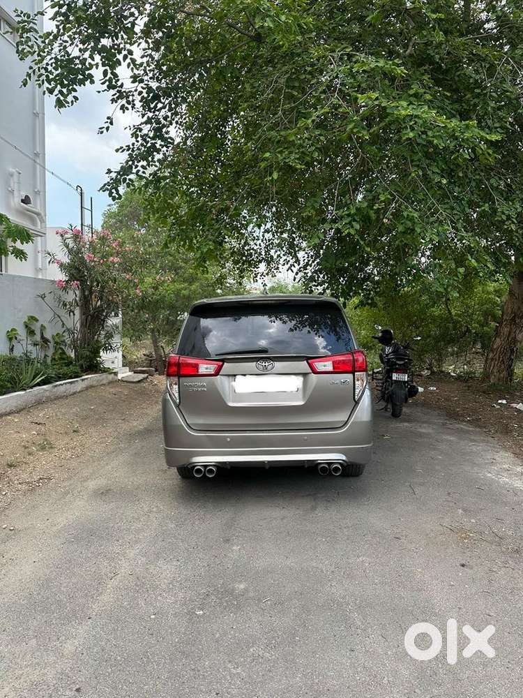 Toyota Innova Crysta 2018 Diesel Manual