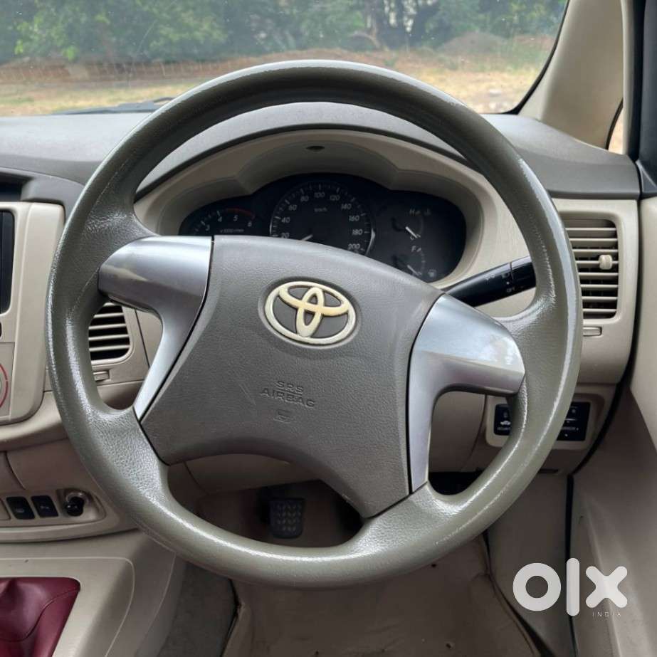 Toyota Innova 2.5 V 7 Str, 2014, Diesel